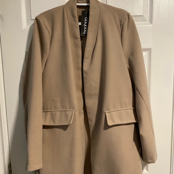 🐶 NWT Boohoo Collarless Wool Look Coat - Picture 1 of 14